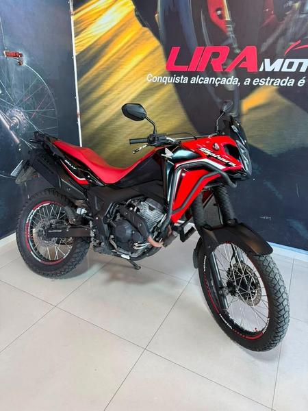 HONDA XRE 300 SAHARA RALLY