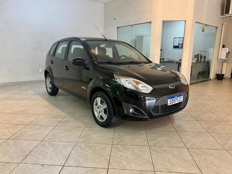 FORD FIESTA 1.6 MPI CLASS HATCH 8V FLEX 4P MANUAL