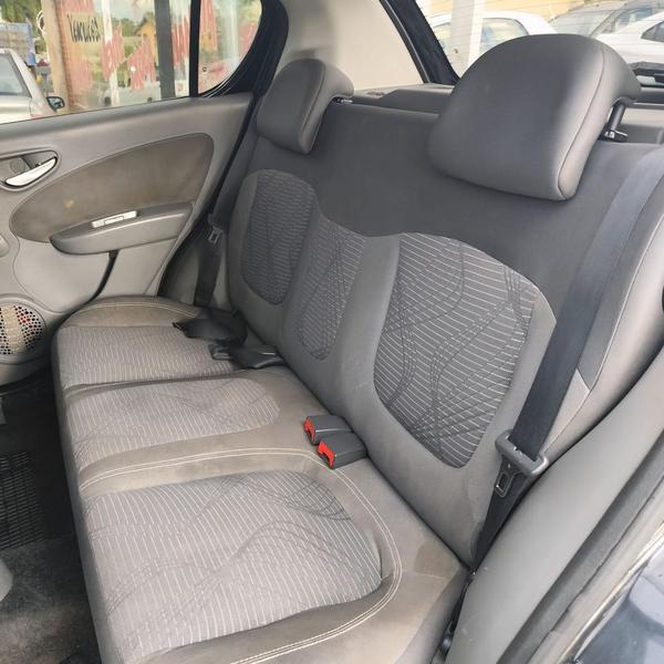 Fiat Palio Attract 1.0 - foto 12