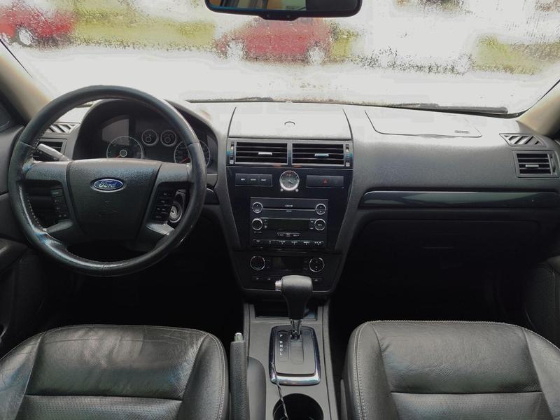 Ford Fusion - foto 13