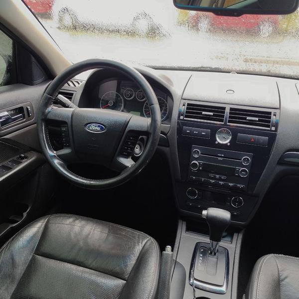 Ford Fusion - foto 11