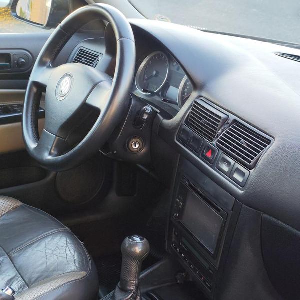 Volkswagen Golf 1.6 Sportline - foto 9
