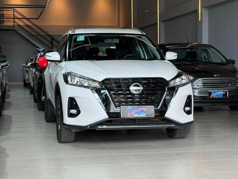 NISSAN KICKS SENSE CVT