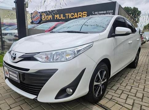 TOYOTA YARIS SD XS 15 AT