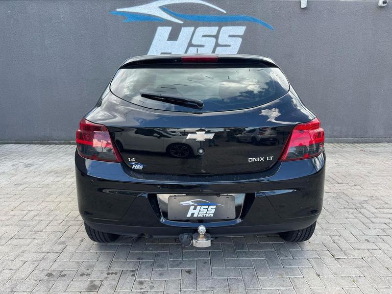 Chevrolet Onix 14mt LT - foto 5