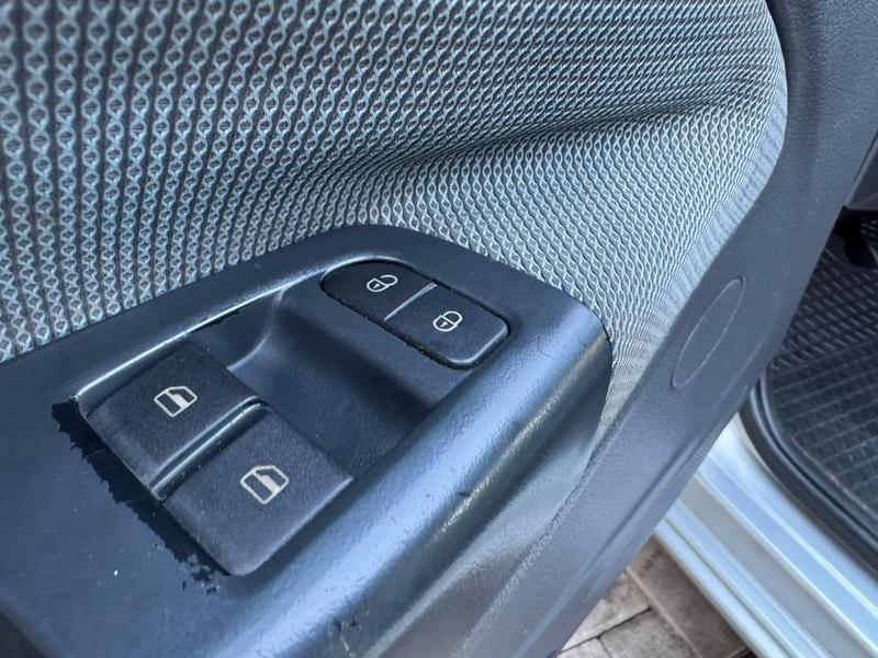 Volkswagen Gol 1.0 - foto 14