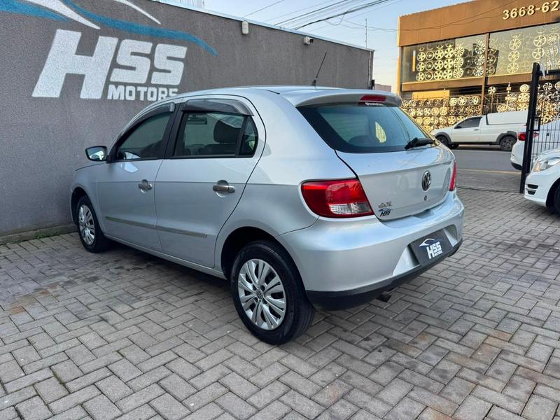Volkswagen Gol 1.0 - foto 4