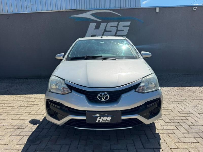 Toyota Etios Sd X 15l At - foto 2