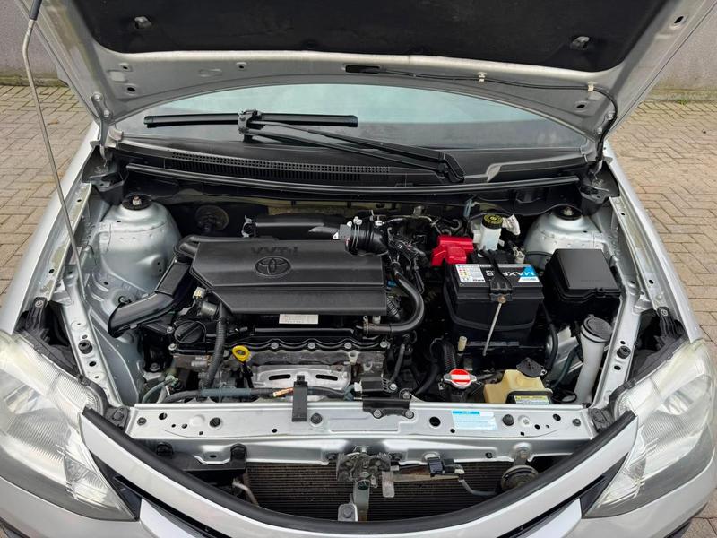 Toyota Etios Sd X 15l At - foto 7