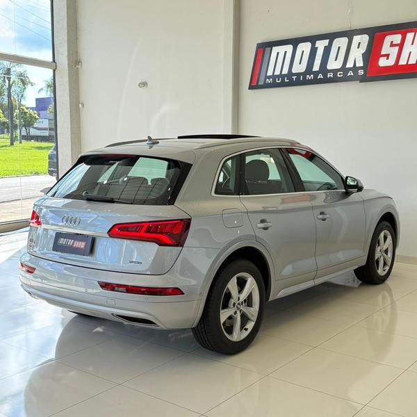 Audi Q5 2.0 TFSI - foto 7