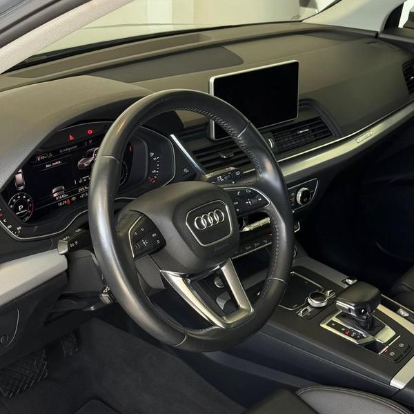 Audi Q5 2.0 TFSI - foto 10