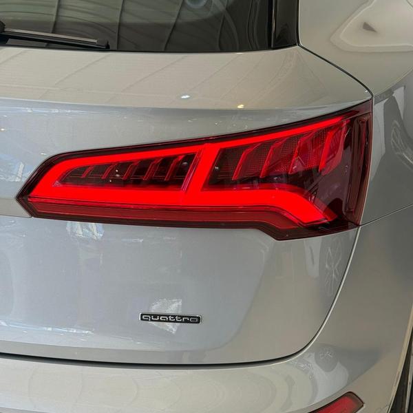 Audi Q5 2.0 TFSI - foto 9