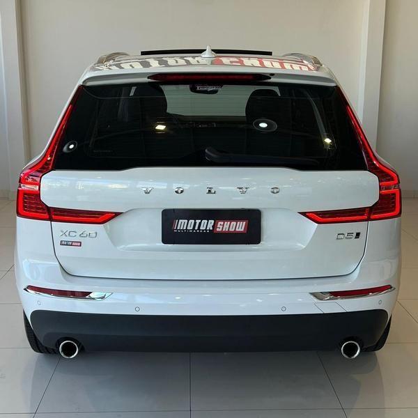 Volvo XC60 D5 Momentum - foto 5