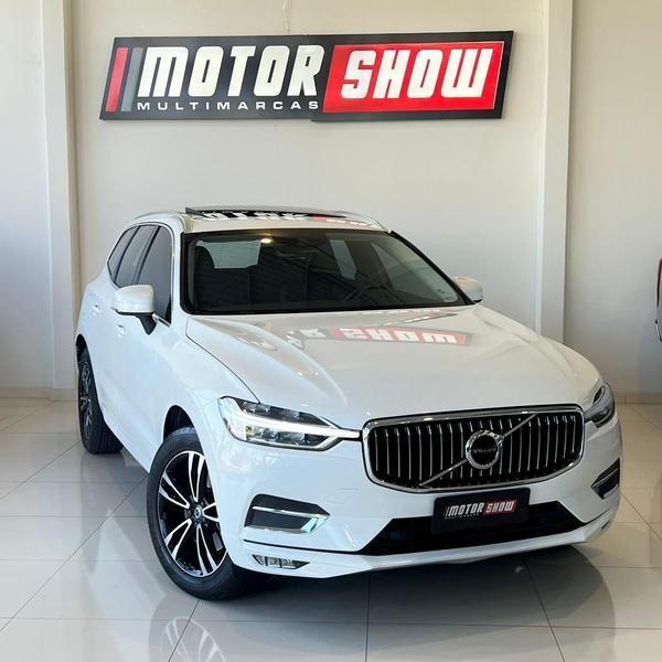 Volvo XC60 D5 Momentum - foto 3