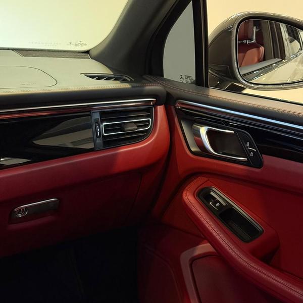 Porsche Macan T - foto 14