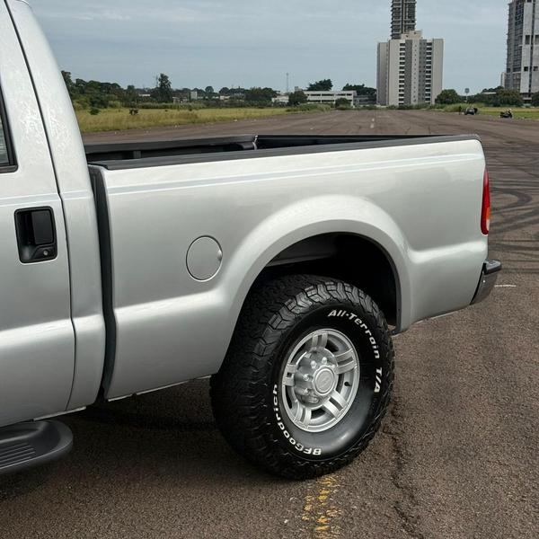 Ford F-250 XLT 3.9 4X2 Diesel Tb - foto 7