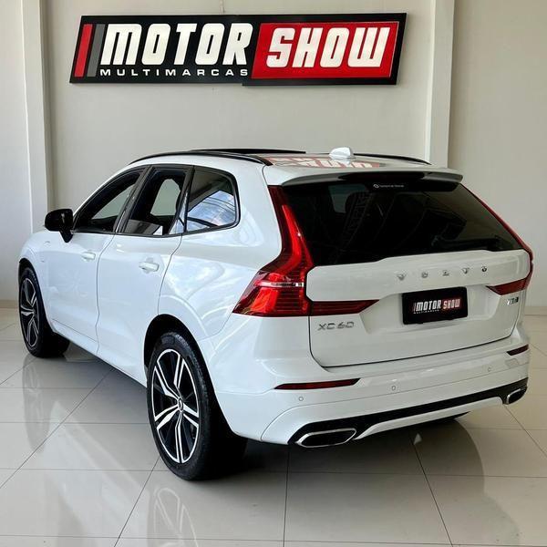 Volvo XC60 T8 R Design - foto 4