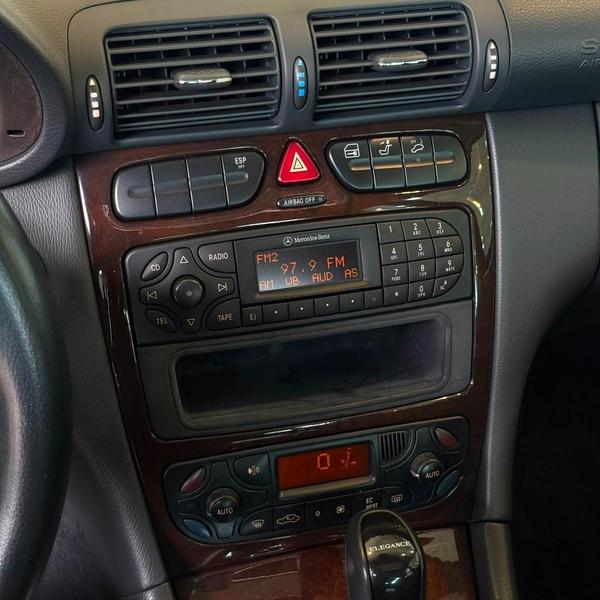 Mercedes-Benz C240 - foto 12