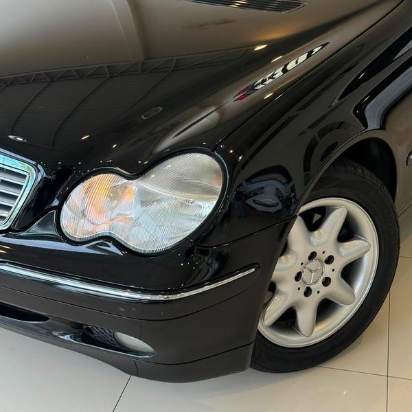 Mercedes-Benz C240 - foto 2
