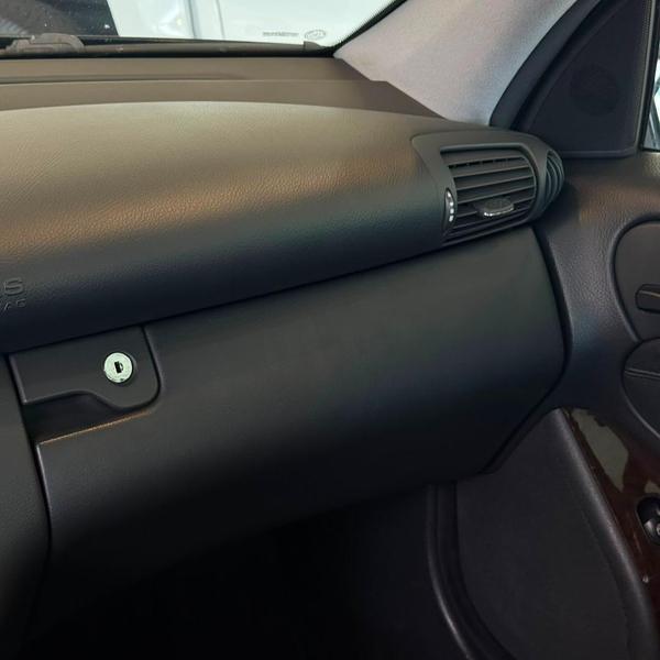 Mercedes-Benz C240 - foto 13