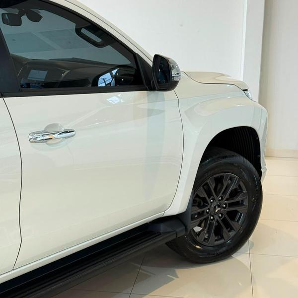 Mitsubishi Triton Sport Hpe - foto 7