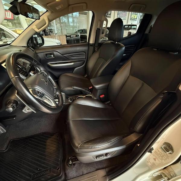 Mitsubishi Triton Sport Hpe - foto 15