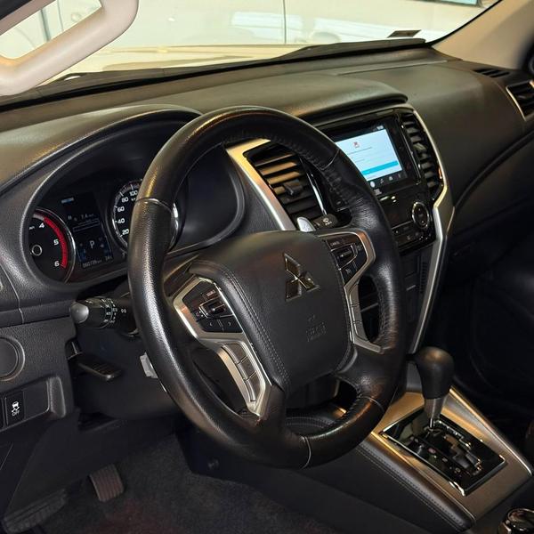 Mitsubishi Triton Sport Hpe - foto 10