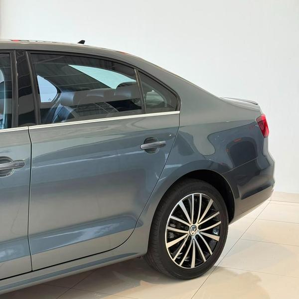 Volkswagen Jetta Hl Ae - foto 8