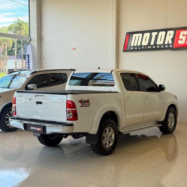 Toyota Hilux Cd4x4 Srv - foto 7