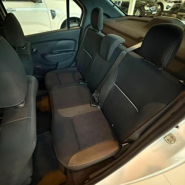 Renault Logan Zen 10mt - foto 15