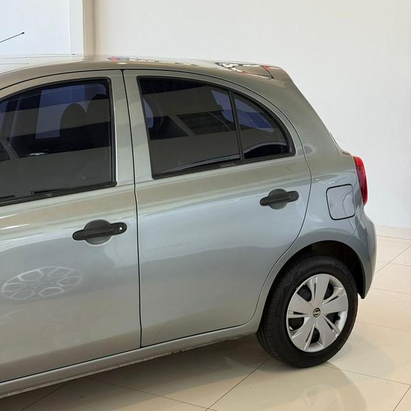 Nissan March 10s - foto 8