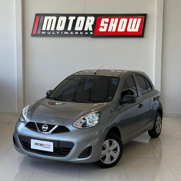Nissan March 2016 à venda