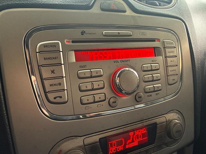 Ford Focus Fc Flex 4P - foto 13