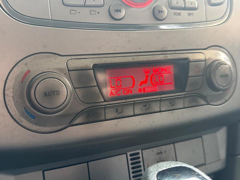 Ford Focus Fc Flex 4P - foto 14
