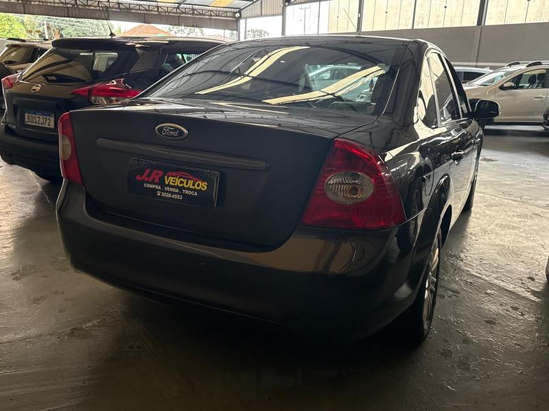 Ford Focus Fc Flex 4P - foto 4