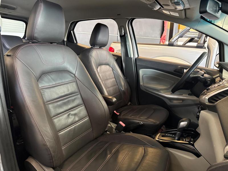 Ford EcoSport Tit At 2.0 - foto 9