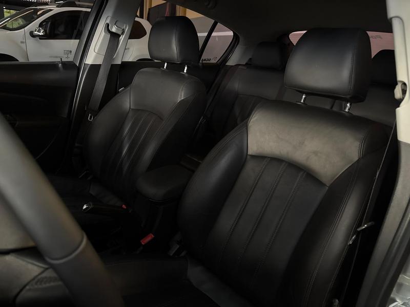 Chevrolet Cruze LT Hb - foto 6