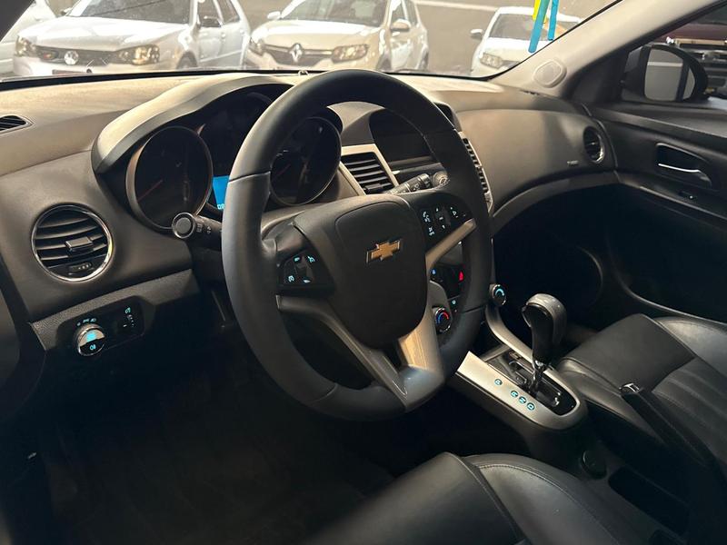 Chevrolet Cruze LT Hb - foto 10