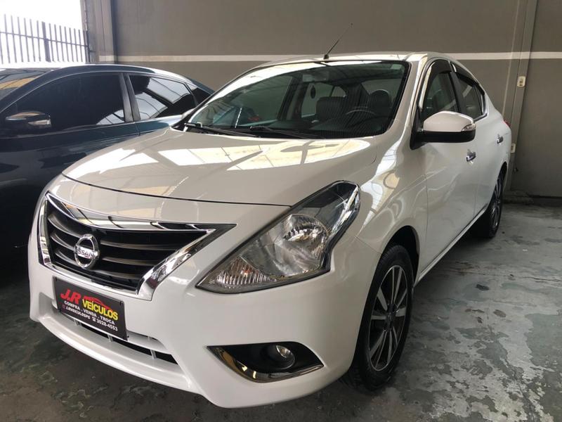 Nissan Versa 1.6 Sl CVT 16V 4P Automático - foto 2