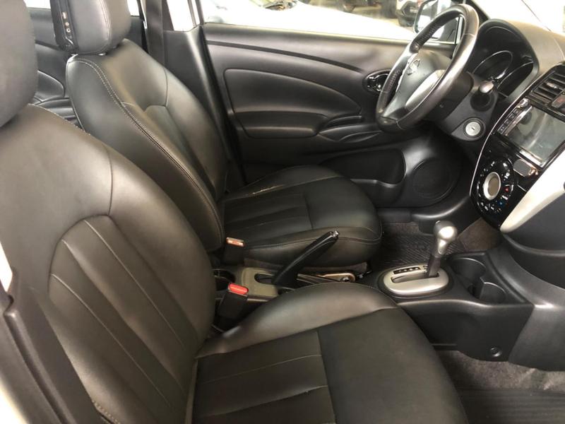 Nissan Versa 1.6 Sl CVT 16V 4P Automático - foto 6