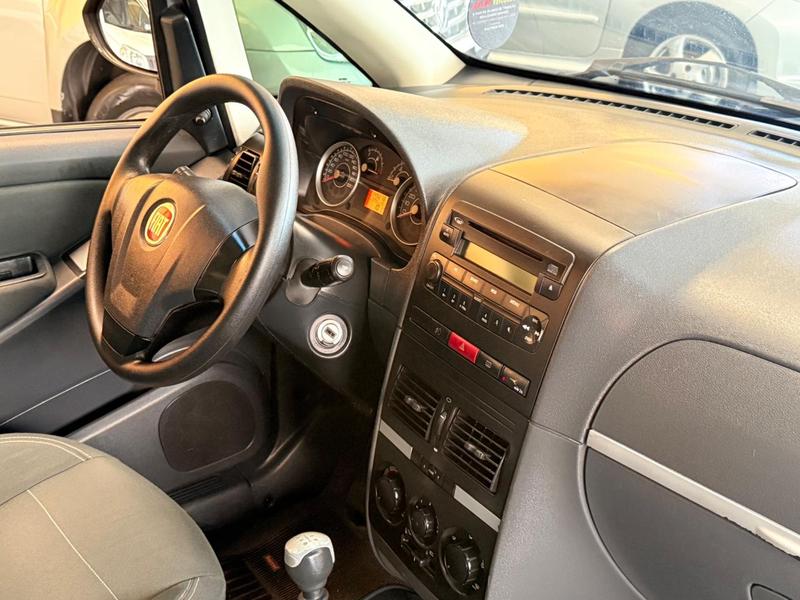 Fiat Idea Attractive 1.4 - foto 9