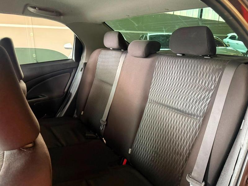 Toyota Etios Sd Xs 1.5 Mt - foto 7
