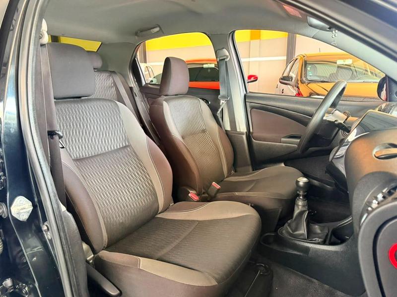 Toyota Etios Sd Xs 1.5 Mt - foto 6