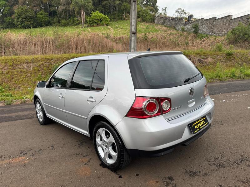 Volkswagen Golf 2.0 - foto 4