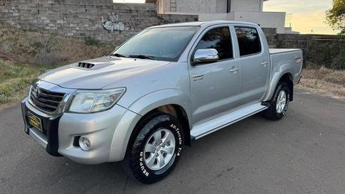 TOYOTA HILUX CD4X4 SRV