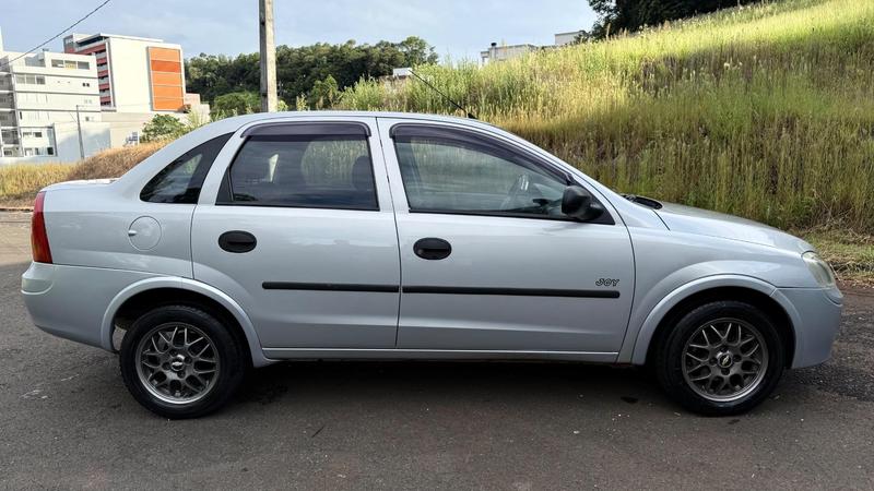 Chevrolet Corsa Sedan Joy - foto 13