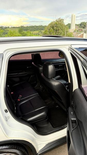 Mitsubishi Outlander 22 D - foto 8