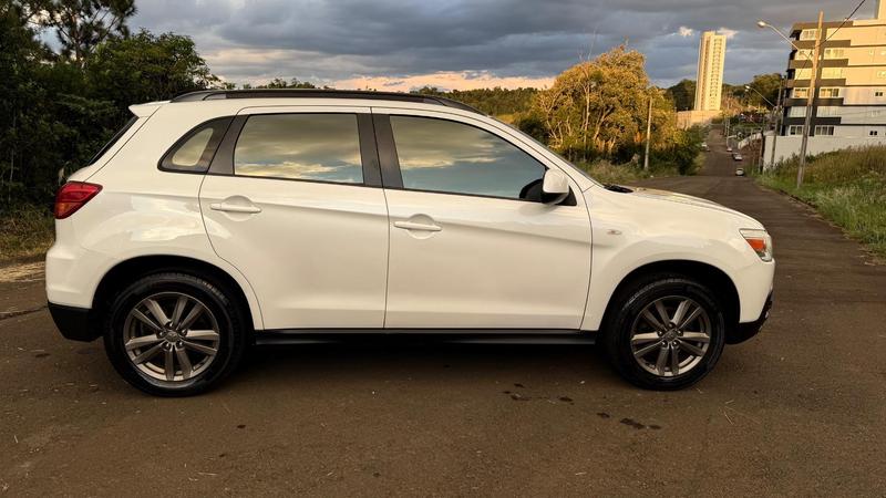 Mitsubishi ASX 2.0 - foto 4