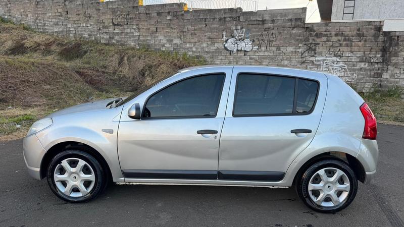 Renault Sandero Authentique Hi Flex 1.0 16V 5P - foto 3