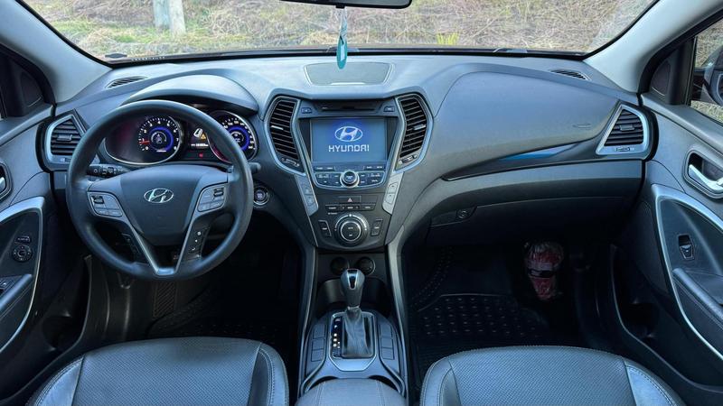 Hyundai Santa Fe V6 - foto 13